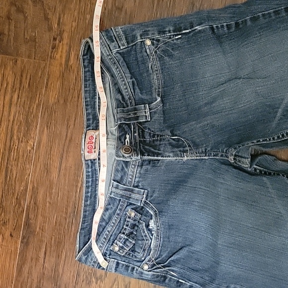 #25 Women's no boundaries jeans - Picture 8 of 8